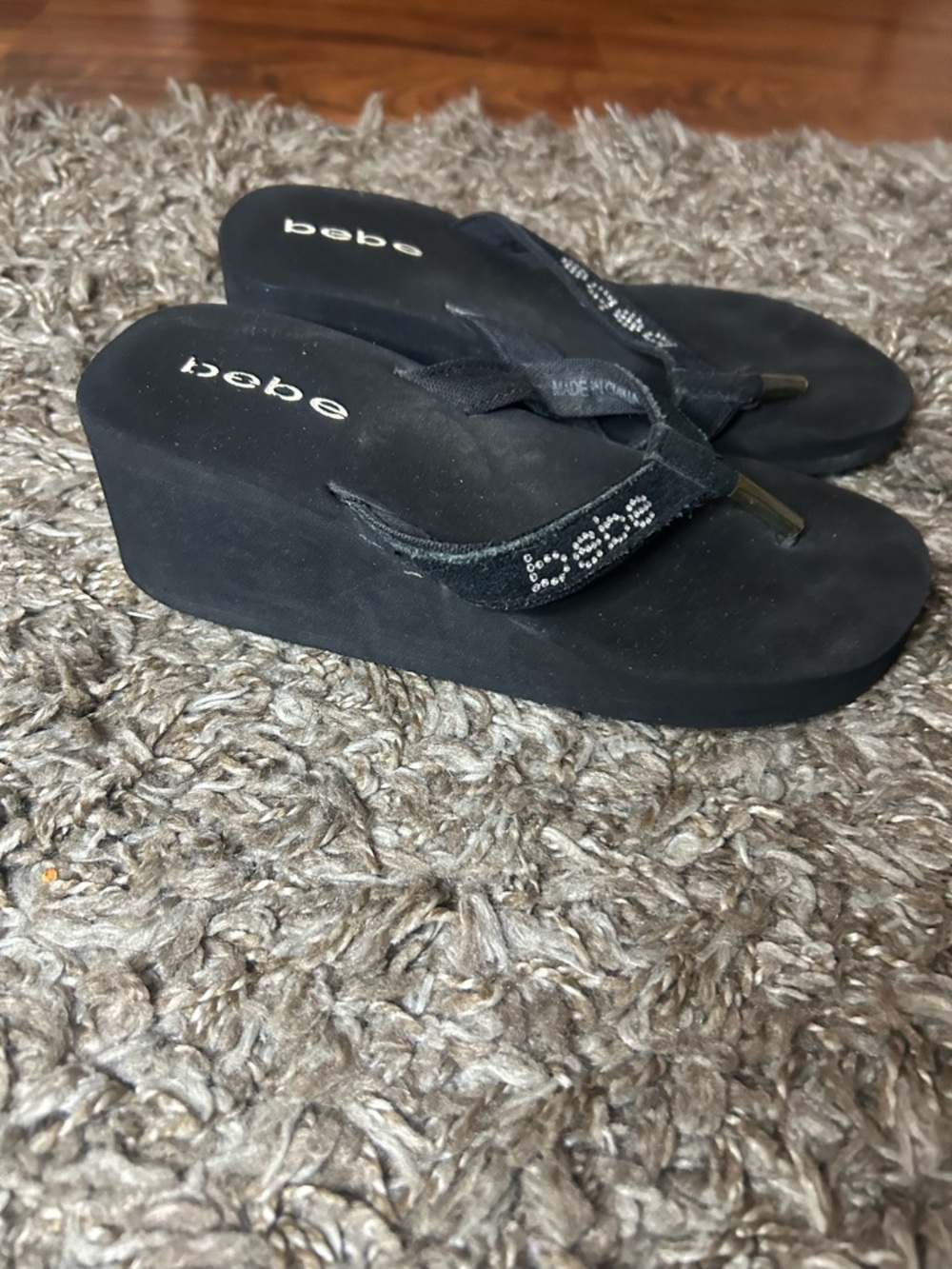 bebe Black Rhinestone Platform Flip Flops - Picture 3 of 4